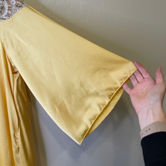 Shein | RARE Jewel Tone Golden Yellow Lace Sequins Bell Sleeve Kaftan Gown Dress - Picture 11 of 14